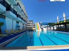ATAŞ AQUA OTEL AVŞA, hotel v destinaci Samanlı