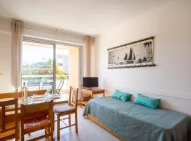 Apartment Les Rives de la Favière-5 by Interhome