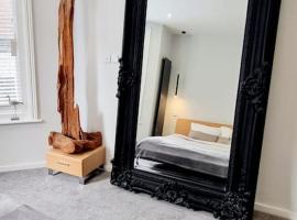 Stylish Flat in Bournemouth Town Centre, budget hotel in Bournemouth