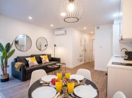 Trendy Homes Puerta Purchena, serviced apartment in Almería