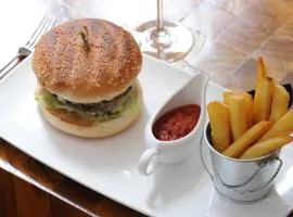 Hotel Indigo London Tower Hill by IHG