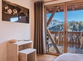 Aschnerhof Holzhitt, hotel in Collalbo