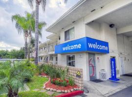 Motel 6 Chino, CA - Los Angeles Ontario, hotel em Chino