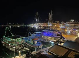 Aegean Blu Port House Pythagoreio, hotel in Pythagoreio