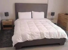 Aminn Hotel