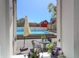 Apartment Thyrne - 500m from the sea in Bornholm by Interhome, hôtel à Gudhjem