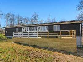 Holiday Home Lätizia - 300m from the sea by Interhome, hotel v destinaci Svaneke