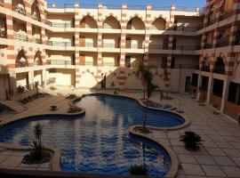 Luxury flat in Port Ghalib, holiday rental in Coraya Bay
