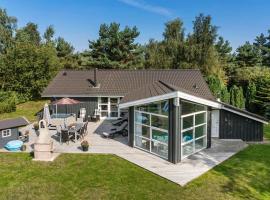 Holiday Home Toa - 600m from the sea in Lolland- Falster and Mon by Interhome, hotell med jacuzzi i Marielyst