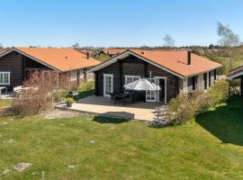 Holiday Home Onerva - 1-2km from the sea in Lolland- Falster and Mon by Interhome, villa i Bøtø By