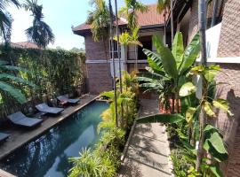 River and villa, hotel v oblasti Charles de Gaulle, Siem Reap