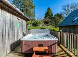 Lord Galloway 34 with Hot Tub