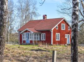 Amazing Home In Tingsryd With House A Panoramic View, cottage in Tingsryd