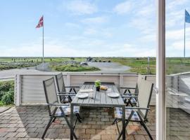 Apartment Bentje - 300m from the sea in Western Jutland by Interhome, golf hotel in Sønderby