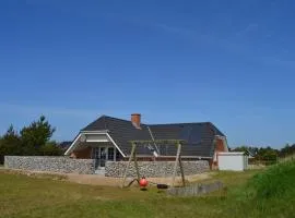 Holiday Home Thythkil - 3km from the sea in Western Jutland by Interhome