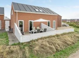 Apartment Hugo - 2-5km from the sea in Western Jutland by Interhome