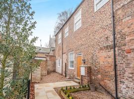 The Old Workhouse, cottage in Great Driffield