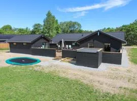 Holiday Home Tahvo - 3-3km from the sea by Interhome