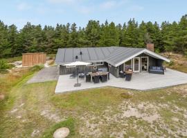 Holiday Home Keke - 2-5km from the sea in Western Jutland by Interhome, cottage in Bolilmark