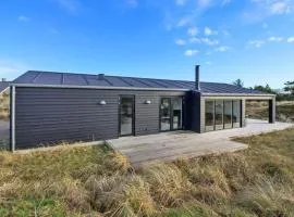 Holiday Home Jirina - 750m from the sea in Western Jutland by Interhome