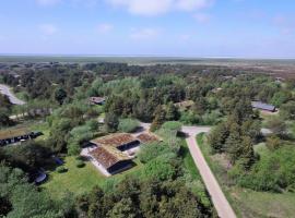 Holiday Home Vieno - 2-6km from the sea in Western Jutland, cottage in Bolilmark