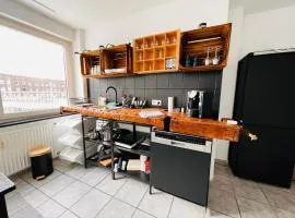 Zentrales großzügiges Apartment mit Dachterrasse!