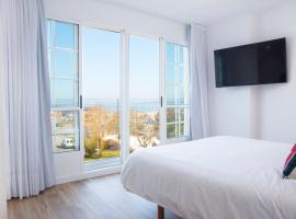 P2 O Grove Centro con vistas al mar y parking, hotel v destinaci O Grove