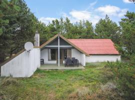 Holiday Home Felicia - 800m from the sea in NW Jutland by Interhome, hotelli kohteessa Torsted
