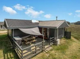 Holiday Home Chumani - 900m from the sea in NW Jutland by Interhome
