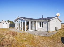 Holiday Home Avelin - 800m from the sea in NW Jutland by Interhome, hotelli kohteessa Torsted