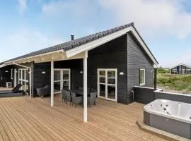 Holiday Home Markku - 400m from the sea in Western Jutland by Interhome