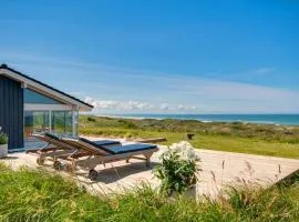 Holiday Home Alyssa - 300m from the sea in NW Jutland by Interhome