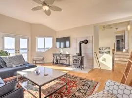 Kayaks, Deck & Pond Access: Rhode Island Retreat!