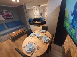 JDK Apartamenty Młynarska 44m2 6-osobowy, khách sạn golf ở Kalisz
