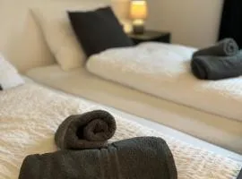 OhPardon! MICHELBACH - Garten & Balkon, Sauna, Netflix