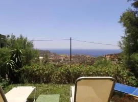 DESPOINA-Triopetra