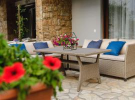 DIA Summer Suites - Halkidiki Suites Com, hotel i Hanioti