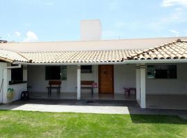 Casa Temporada BV Capitolio, hotel em Capitólio