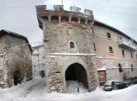 Appartamento nel Castello presso Gubbio, penginapan layan diri di Fossato di Vico