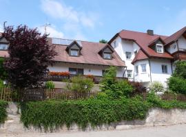 Hotel Gasthof Käßer – obiekt B&B w Ansbach