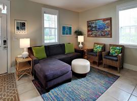 Bungalows at Seagrove #142, hotel met jacuzzi's in Seagrove Beach