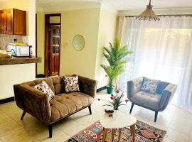 Hyfram Homes - Peaceful, Quiet, very fast WI-FI, casă de vacanță din Kampala