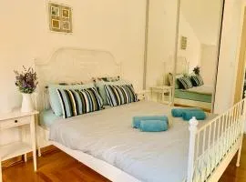 Lavender Bay Apartment C31
