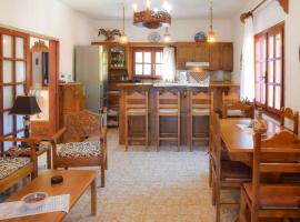 Apartment in a summer house close to the sea, beach rental in Chorefto