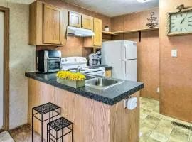 Cozy Gulf Breeze Home, 3 Mi to East Bay!