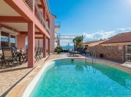 Solaris Holiday Home - Private Pool