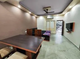 Modern 3BHK Apt for Big Groups & Family in Kasba