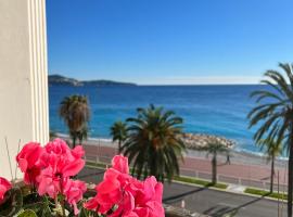Luxury apartment with sea view on the first line Promenade des Anglais