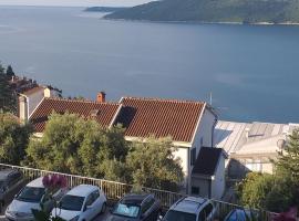 Horizont Herceg Novi, casă de vacanță din Herceg-Novi