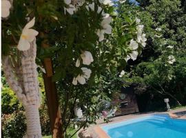 Rossella alla Villarella dei Tulipani, holiday rental sa Mongardino